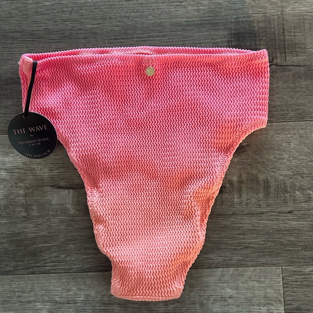 NWT Victoria’s Secret “The Wave “ Bikini Bottom